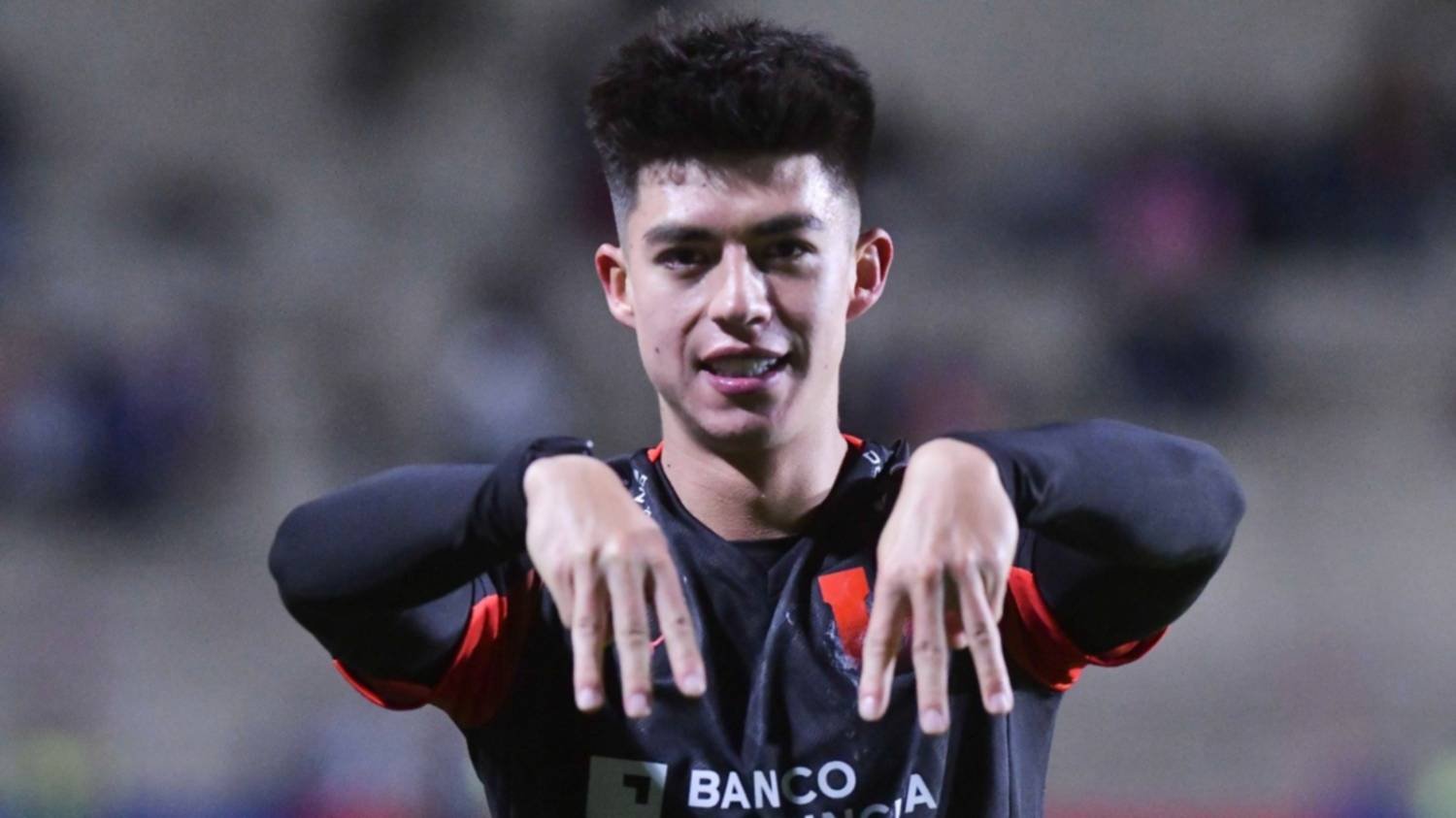 El ”Rey de Copas” acabó con el invicto de ”El Alto” en su debut por Libertadores